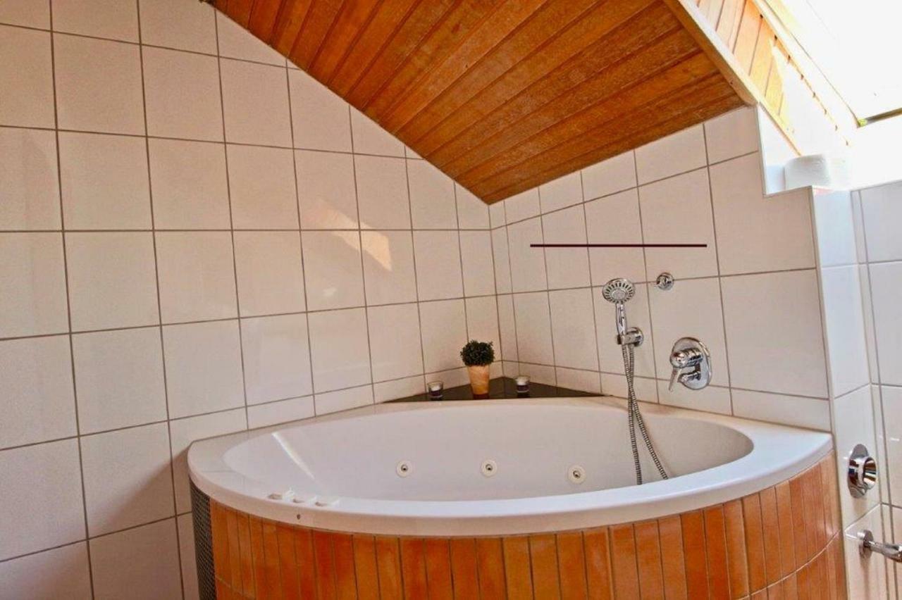 Ferienwohnung Mit Seeblick Und Dachterrasse In Ueberlingen מראה חיצוני תמונה